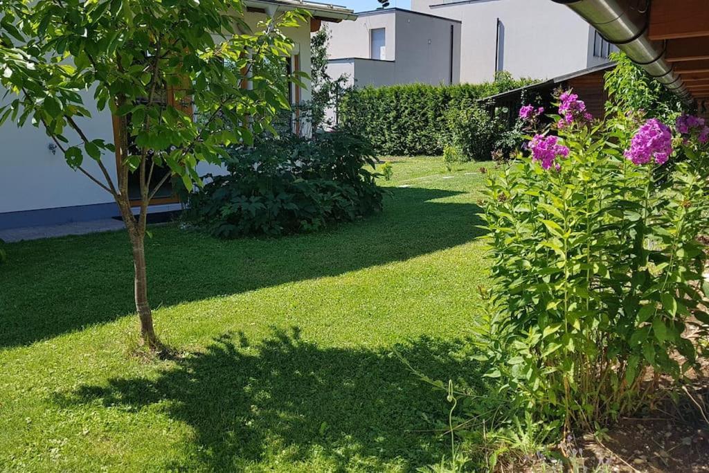 Wohnung Mit Balkon In Velden - Appartment Berge Bytilly Velden am Woerthersee Exterior photo